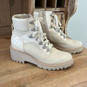Dolce Vita “Hank” Combat Boots Lug Sole Lace Up Wedge 7.5 Side Zipper Croc Trim